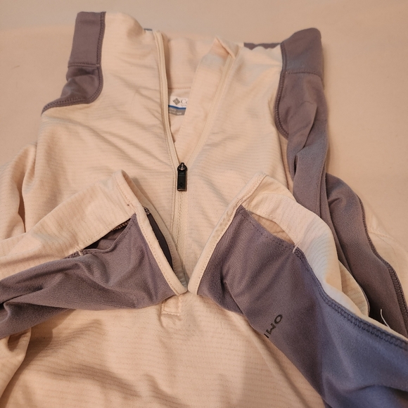 Ladies Columbia Omni-Wick Long Sleeve Quarter Zip mock underlayer - Picture 7 of 7